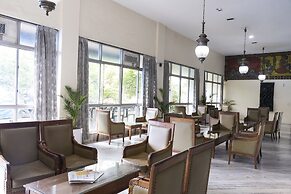 Hotel Woodlands