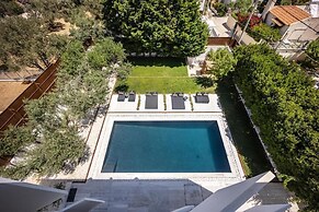 Infinity White Complex by GK Hospitality Group