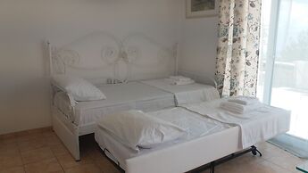 Estate Dafnopanagia Luxury Apartment