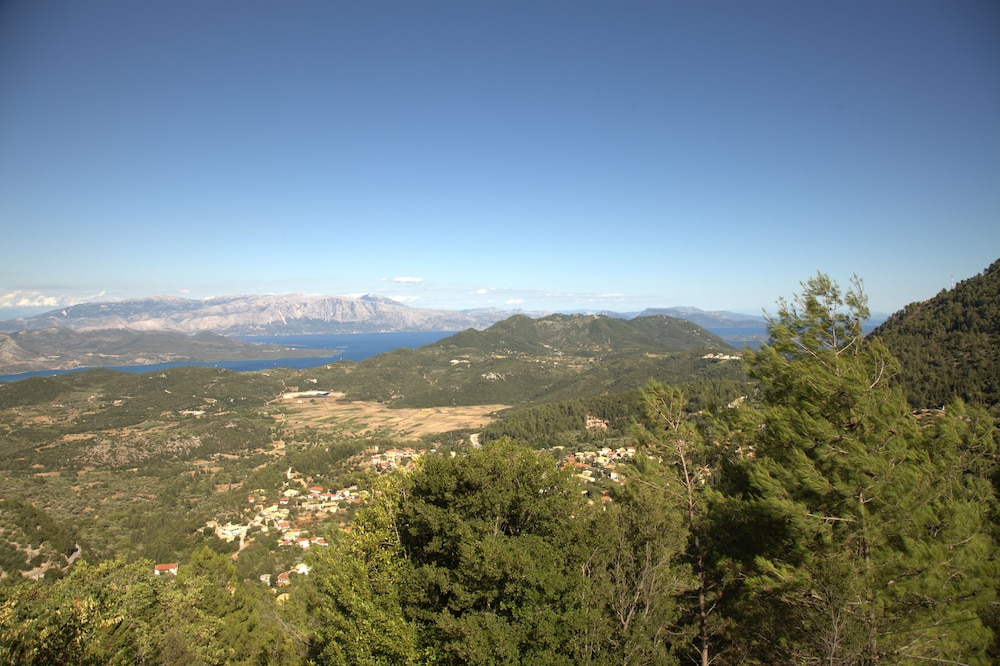 Estate Dafnopanagia Luxury Apartment
