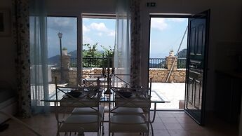 Estate Dafnopanagia Luxury Apartment