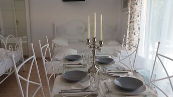 Estate Dafnopanagia Luxury Apartment