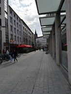 City Apart Hotel Center