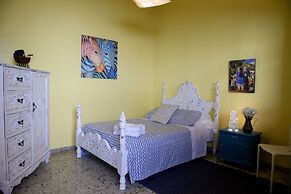 Magic Garden House