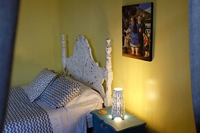 Magic Garden House