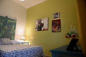 Magic Garden House