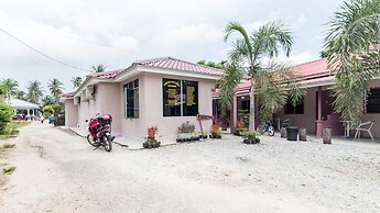 Kampung Guest House - Hostel