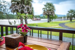 Kampot River Residence