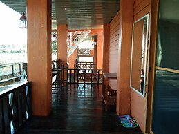 Phu Resort