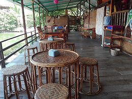 Phu Resort