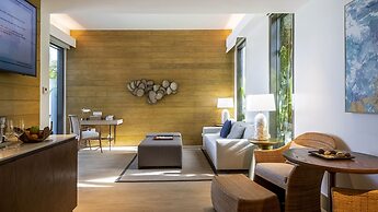 Crimson Resort & Spa Boracay
