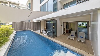 Crimson Resort & Spa Boracay