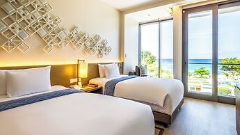 Crimson Resort & Spa Boracay