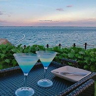 Crimson Resort & Spa Boracay