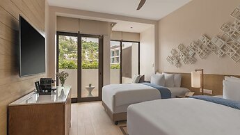 Crimson Resort & Spa Boracay