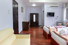 Landmark Hotel