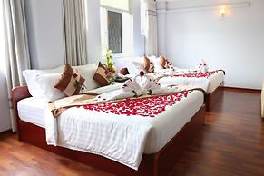 Landmark Hotel