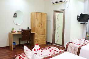 Landmark Hotel