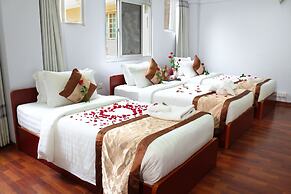 Landmark Hotel