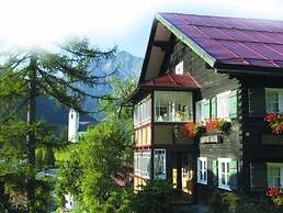 Hotel Adler