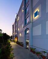 Hotel Ashray Inn Express