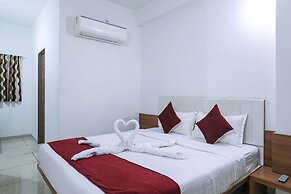 Hotel Ashray Inn Express