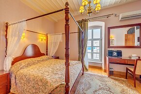 Apollonion Palace Hotel