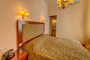 Apollonion Palace Hotel