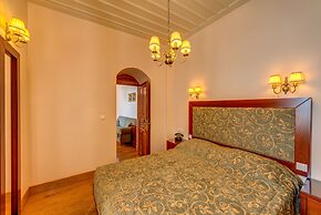 Apollonion Palace Hotel