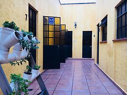 Andaina Hostel