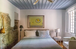 Acropolis Villa