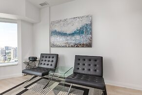 QuickStay - Chic in Yorkville (Yonge & Bloor)