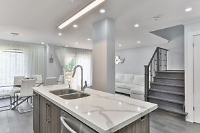 QuickStay - Classy 5brm House in Vaughan