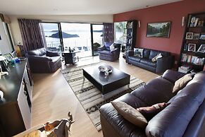 Allegra House
