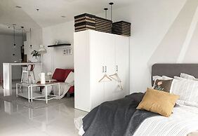 Pinnacle PJ Penguin Homes