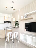 Pinnacle PJ Penguin Homes