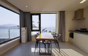 Arte Resort Spa & Pool Villa