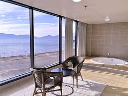Arte Resort Spa & Pool Villa