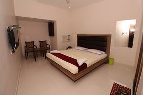 Hotel Meera