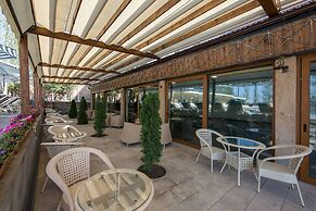 Caucasus Hotel