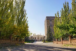 Caucasus Hotel