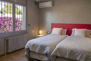 Villa Bouganvillea