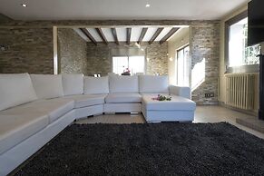 Villa Bouganvillea