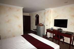 THE AMSTERDAM HOTEL