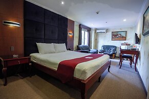 THE AMSTERDAM HOTEL