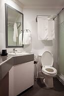 THE AMSTERDAM HOTEL