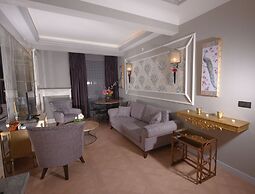 My House Otel