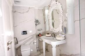 My House Otel
