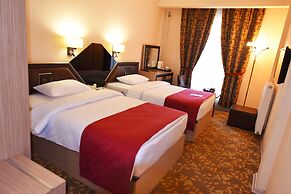 My House Otel