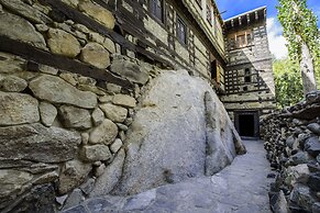 Serena Shigar Fort